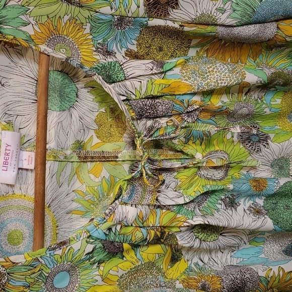 Liberty‎ of London for Target Blouse small - Picture 2 of 9